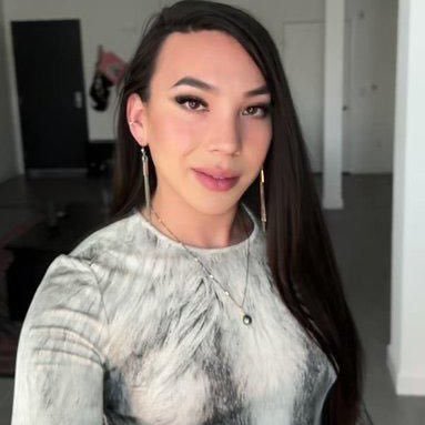 lucymoore100's profile picture. Dm to get contents, FaceTime show and custom vids no free service 🥰🔞