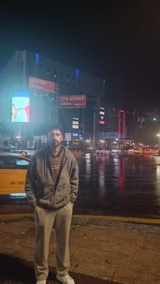 ismailclk701's profile picture. Bir siyah beyaz fotoğrafım ben tozlu albümlerde.