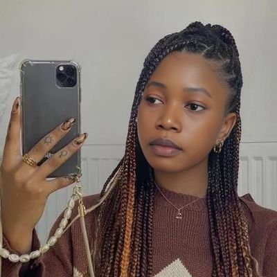 bisola_joy86466's profile picture. Please let take it up to five thousand followers