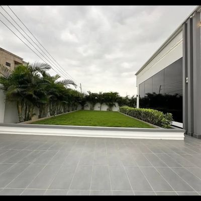 Justvibes88's profile picture. To be or not to be