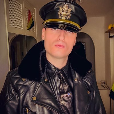 lthr_sir's profile picture. Ruler / Master / Sir • Superior Leatherdom 😈🖤 • Slaveholder ⛓️🔑 • Cashmaster 🤑 • Whipping • Humiliation • Leash Training