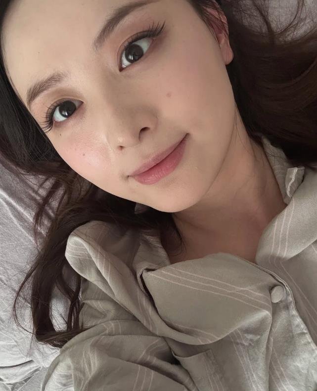 George367632779's profile picture. 내 손길, 살짝 스며드는 밤을 원해요.