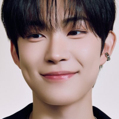 geonwooxtails's profile picture. bibi @itchakycjiwoox🐈‍⬛ / @jonesxkarina @winterxfail