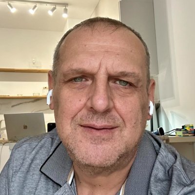 AndriiBnb74's profile picture. 🌐 Exploring Web3 & Layer2 ⚡ Base | zkSync | Arbitrum | LayerZero 📊 Researcher, not gambler 🤝 Building transparency in DeFi