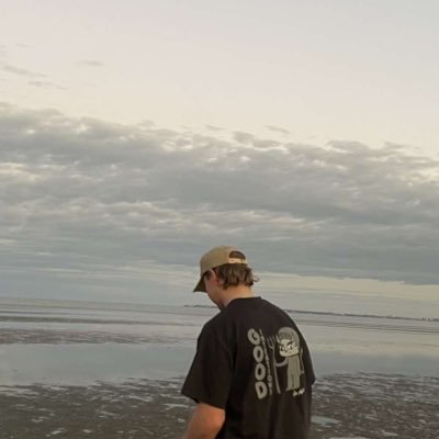 WillSch12400253's profile picture. 