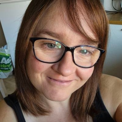 Nicola cuthbert41π Profile
