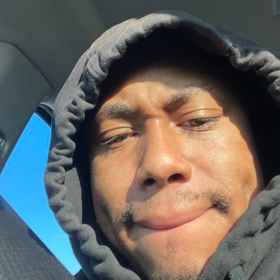 richbrokesean's profile picture. My name is Sean , I like sports and that’s it.