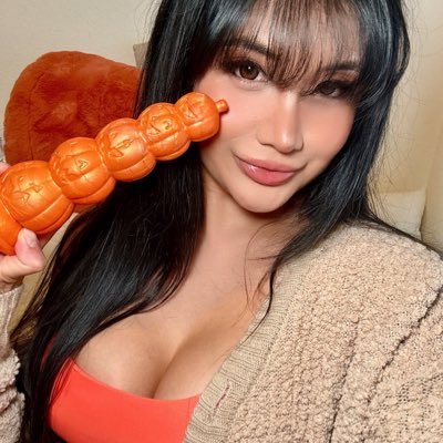 anit36280's profile picture. ❤️❤️