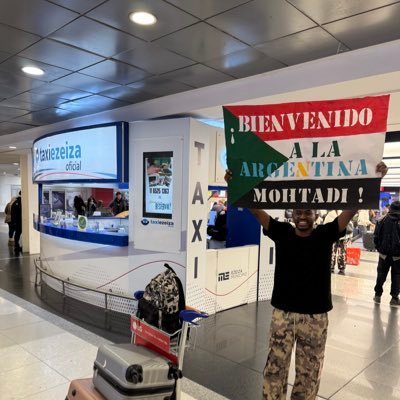 MohtadiAE's profile picture. a man of honor