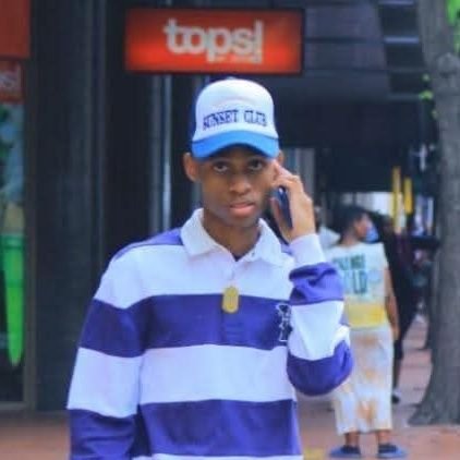 @Kwanele____