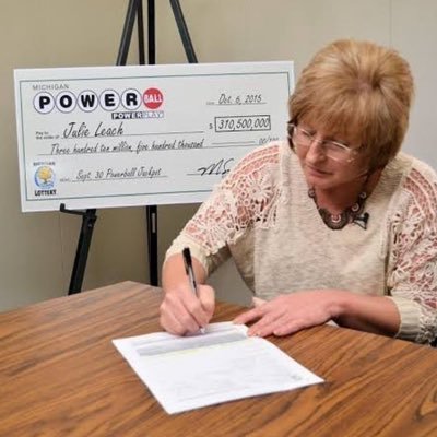 leach_juli71377's profile picture. I’M JULIE LEACH Winner of the $310.5 MILLION Powerball Jackpot! 🎉 Giving away $50K EACH to my first 10,000 followers