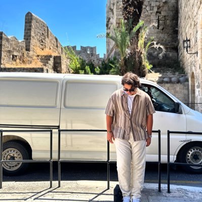 Boriab2's profile picture. i funny