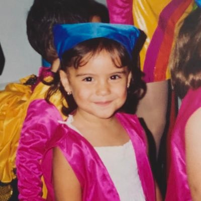 robertaagvn's profile picture. 