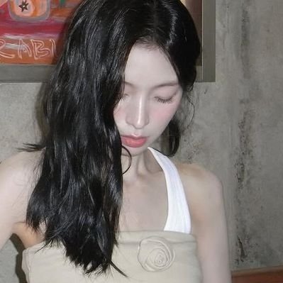 arinchoe's profile picture. The pink princess of Gahyun!