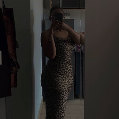 @KhanyiRara