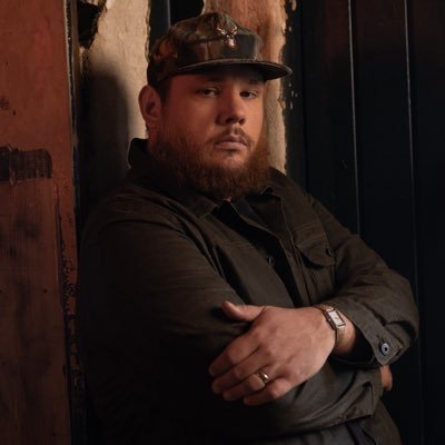 lukecombx1's profile picture. 