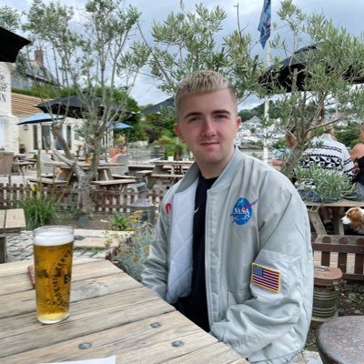 J4M35RW's profile picture. Part-time pool god. Full-time sex symbol, and style icon. Barely functioning alcoholic. Proud homosexual pervert. Your dad’s favourite twink. 🏳️‍🌈