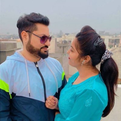 rishierocks's profile picture. 