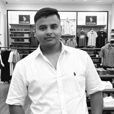 its_luckybharti's profile picture. Am a web and software developer..
Also experts in computer hardware...
Am a student...