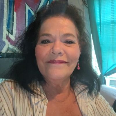 carolyn_ru86752's profile picture. It's the truth I appreciate and that's just what I get on X platform so don't spoil it for me! Tell  the  truth!