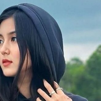 Ropeahkembali's profile picture. 