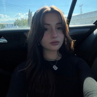 buseozdmrr1's profile picture. 