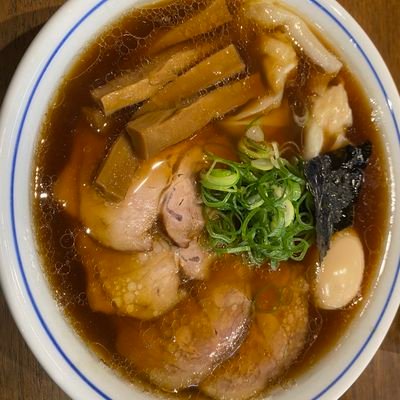 Miharu027's profile picture. 仕事が大好きで、成功を目指して努力しています。忙しく、情熱的に、そして料理も大好きです。
旅の達人、
コーヒー好き、本好き、そして瞑想も大好きです。
夢を追いかけてます。
無言フォローとDMごめんなさい😞😕
