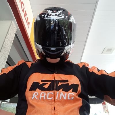 arthurandradepr's profile picture. Operador de bolsa
🇵🇾🇺🇲🇮🇱
#ForaLula