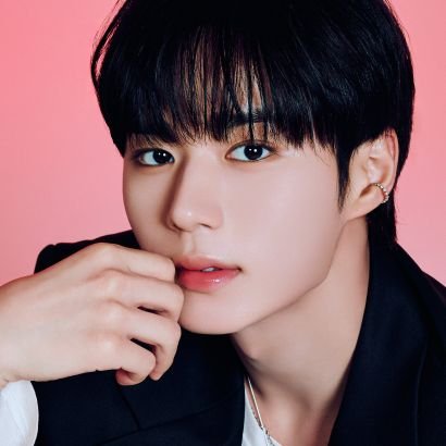 Jungmi_Moriba's profile picture. ₊˚⊹♡ stanning ALD1, ZB1, BTS & TWICE with all my heart ♡₊˚⊹.