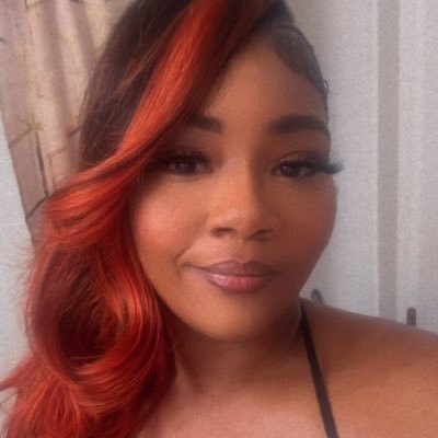 madornah's profile picture. 