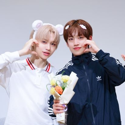 sun_ice143's profile picture. ﾟ⁠:⁠｡｡⁠*ﾟ⁠+｡⁠*ﾟ⁠+ 🍀 하퓸단 #우하준 #UNNAME 🍀 추꿈이 #추유찬 #IDID #아이딧 ✨✨ #형준 #크래비티