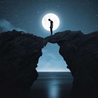 AlenAtkinson's profile picture. I don’t wanna confused anybody. 
Something is change... but not me...!
