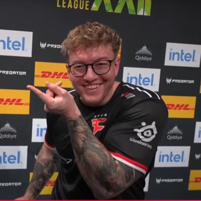 GeeCSGO's profile picture. 