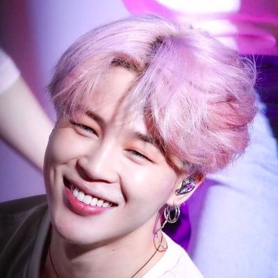 NotAJoke_91's profile picture. Fangirl * former animal 🩺* loves📚🐈📺🎞🍕🎶 * BTS ARMY for life 💜 * Merchprovider for my besties * “But my best is what comes next” Yet To Come 아포방포 /joːkə/