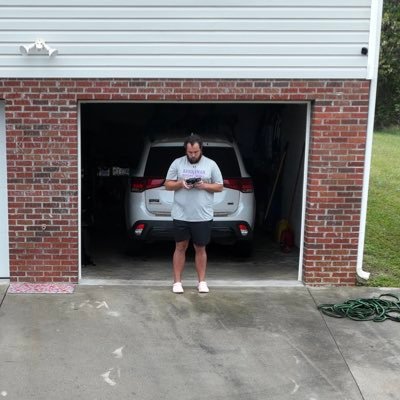 Coach_Tyson93's profile picture. Dad|Husband|Coach| UNCP FB alumni |2018,2019 State Champ🏀