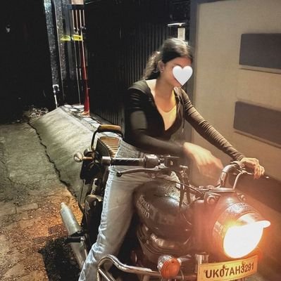 meowwcodes's profile picture. web3 ,dev | cs'27.                                                                      
sharing dumb takes, rage bait