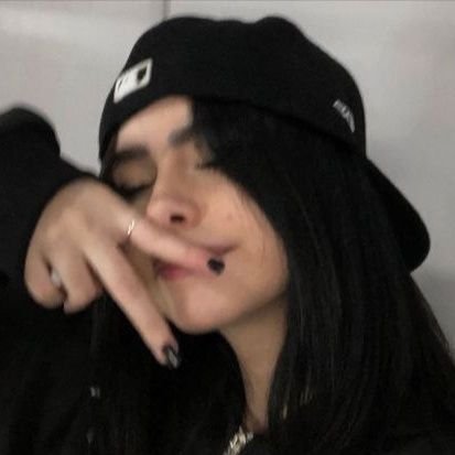 Night_flo's profile picture. 