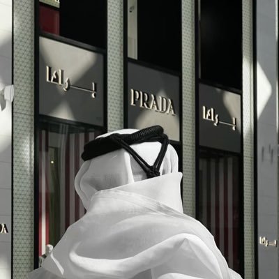 siihii12's profile picture. "فيني عزه نفس تكفيني عن مدح البشر "