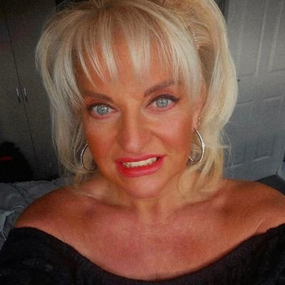 Greekgoddess02's profile picture. #LFC ❤️ #JF97 ❤️
Half Greek Full Scouse! ❤️❤️
#RipDiogoJota 💔 #RipAndreSilva 💔