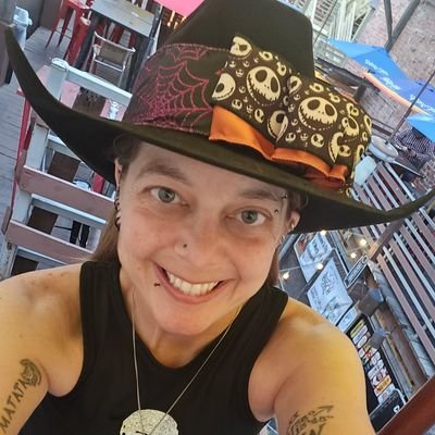 HeyHey940's profile picture. Small town country bi TX hotwife with a very naughty side.
For allot more check out my 🌶🌶links.
Also sell worn panties and socks as well as pics and videos.