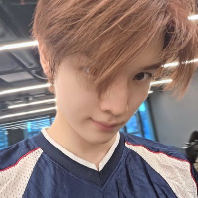 jscize's profile picture. east to the south to the north to the west side! — ♡ 230925; 240608; 240831; 240901; 250816