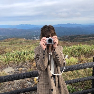 mochikura_yui's profile picture. Webデザインのフリーランス目指してます！ 📖/27歳/👩🏻/相手のことを寄り添えるデザイナー目指し中👩‍🎨！頑張ってるデザイナーさんと仲良くしたい☺️