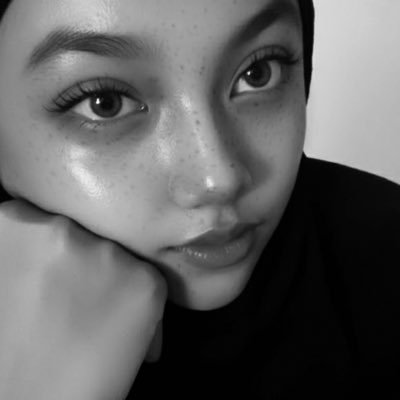 lovenfpretty's profile picture. 