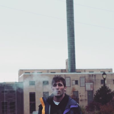 @troyleft