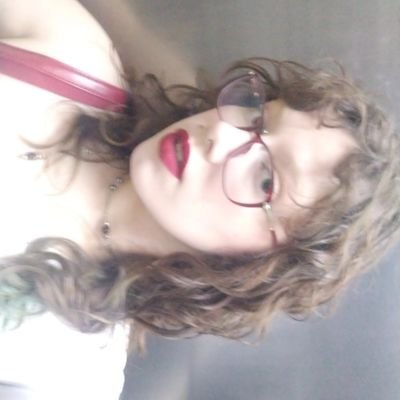 luziza__'s profile picture. eis o melhor e o pior de mim