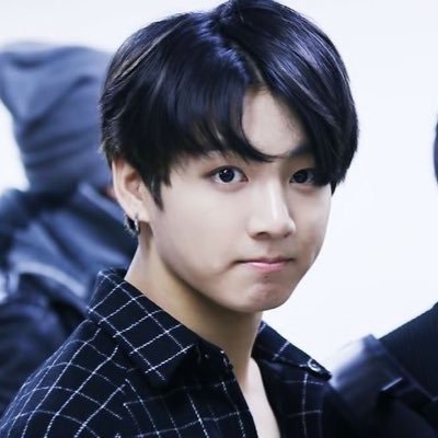 kooyearning's profile picture. overwhelmingly a yearner 🐾jimin day
