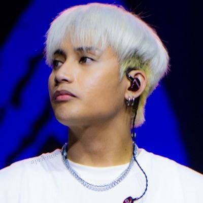 kikikia_18's profile picture. 