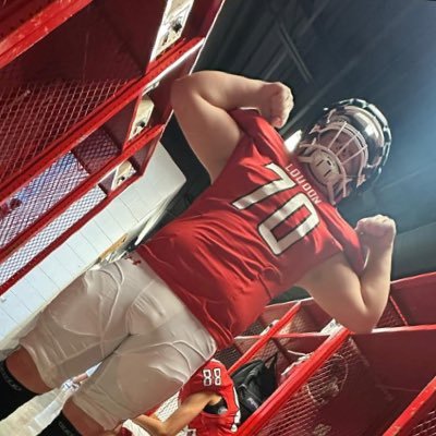 Isaiahnzvg1's profile picture. LT RT RG DT