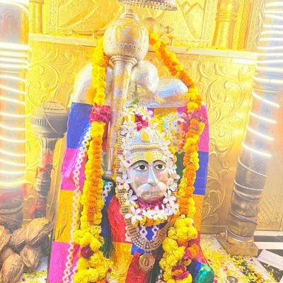 RahulbishnoiO29's profile picture. Activist, Reader, Writer, journalist And  l'm an Indian. 
I like Gandhi, because he always moved ahead of his own identity.