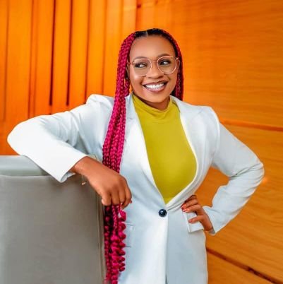 SashaWrites12's profile picture. Writing/Book Consultant | English Grammar And Elocution Coach | Brand MGR/Strategist, Book Editor And a Brand Communication Strategist